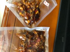 -鑫记婆婆兔·成都特产·兔头手撕兔(太古里店)