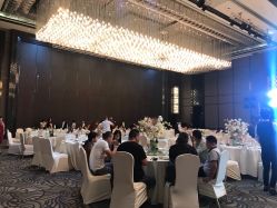 点击看大图 -南京富力万达嘉华酒店·宴会厅
