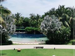 -三亚湾海居铂尔曼度假酒店