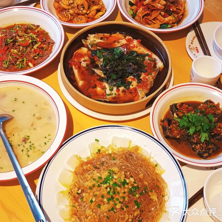 这家新开的长沙菜馆巨好吃 我会经常来的