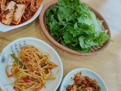 -牛信亭韩国料理·炭火烤肉(紫藤路店)