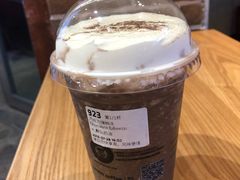 -瑞幸咖啡(凤凰海负一楼美食街店)