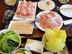 -楼外楼大刀肉传统火锅居(繁荣路店)