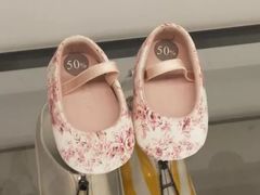 -CHARLES&KEITH(1234space店)