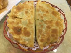 -鹤乡东北菜(崮山路店)