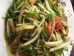 -聚徽轩农家土菜(长安工业聚集区店)