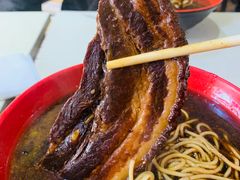 -小龙大肉面馆