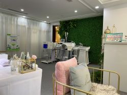 -YooMee优美智能科技美肤机构