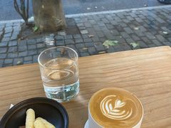 -Onirii Coffee(长乐路店)