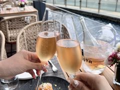 -MONICH牛排融合餐厅(和义大道购物中心店)