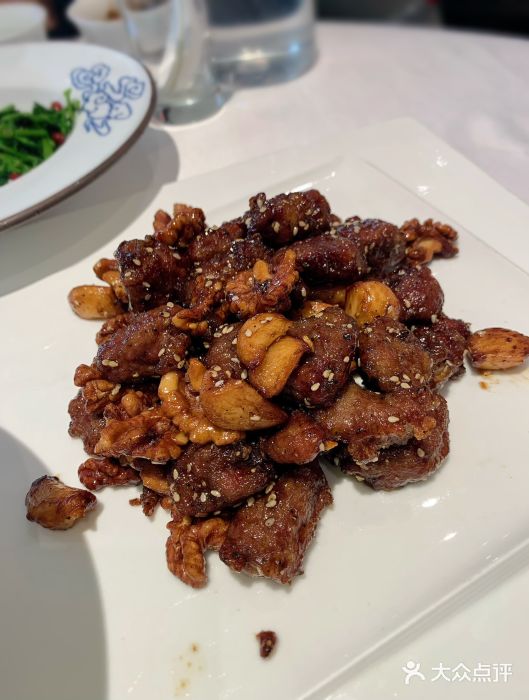 大铁勺新津菜(迎水道店)黑椒蒜子牛肉粒图片