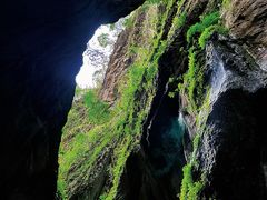 -龙水峡地缝景区