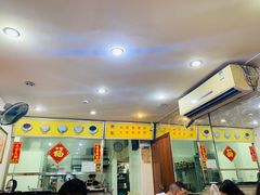 门面-沙湾姜埋奶(兴新包店)