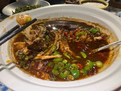 -卢大鲜鱼头捞饭(美利广场店)