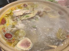 -沙胆彪炭炉牛杂煲(上海日月光广场店)