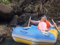 -安吉龙王山峡谷漂流