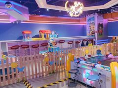 -星舰梦航(广百广场荔胜店)