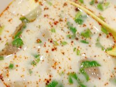 羊肉汤（多肉）-穆得·老周家牛肉烧饼(普利街店)