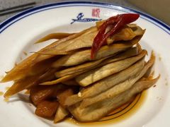 -佬麻雀·剁椒鱼头(京基KK One店)