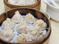 蟹粉蟹膏鲜肉双拼-莱莱小笼·乔艾