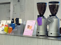 -M Stand(南京紫峰大厦店)
