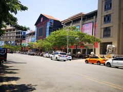 -三亚新鸿港水果一级批发市场