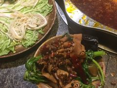 -佬革命主题火锅(玉沙路店)