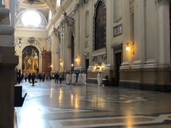 -皮拉尔圣母圣殿主教座堂