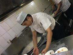 -春发生饭店·非遗(南院门店)