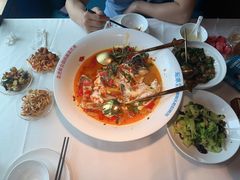 -坛宗剁椒鱼头(河西王府井店)