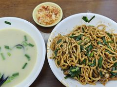 -三百碗宝应长鱼面(板仓街店)