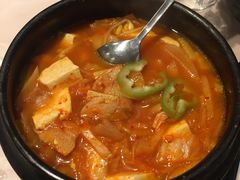 石锅泡菜汤-唛嘻哒烤串朝鲜族风味(金桥店)