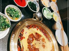 -周小明火锅(黑金冠社区店)