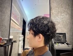 -TONI&GUY