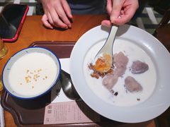 特A桃胶香芋娟珊奶-RUXU入续鸳鸯糖水铺(星寰店)