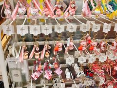 -名创优品(山东青岛市新业广场店)