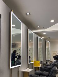 点击看大图 -八佰伴8008星级形象店