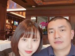 -Wolfgang’s Steakhouse 沃夫冈牛排馆(上海白玉兰广场店)