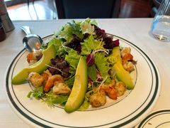 牛油果大虾色拉-Wolfgang’s Steakhouse 沃夫冈牛排馆(上海白玉兰广场店)