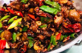 Clay Pot Braised Chicken