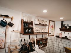 -C.Y Cafe