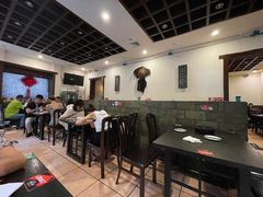 大堂-湘肠香火锅店(团结湖店)
