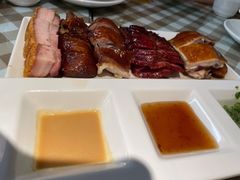 烧味四拼-新大咀港式茶餐厅(宝山万达店)