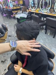 -藤野造型烫染·漂发