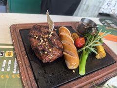 -西语炭烧牛排·西厨(滨湖万科里店)