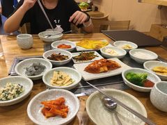 -金顺韩式烤肉·网红烤肉店(广利路店)