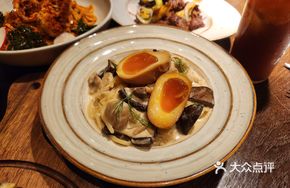 Oyster Mushroom Seaweed Cream Pasta