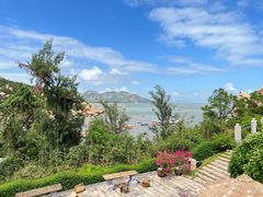 -那琴半岛地质海洋公园