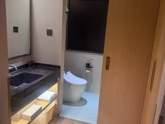 -北京国贸CBD华贸中心亚朵酒店