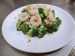 -满洲里饭店-尼基金俄餐厅